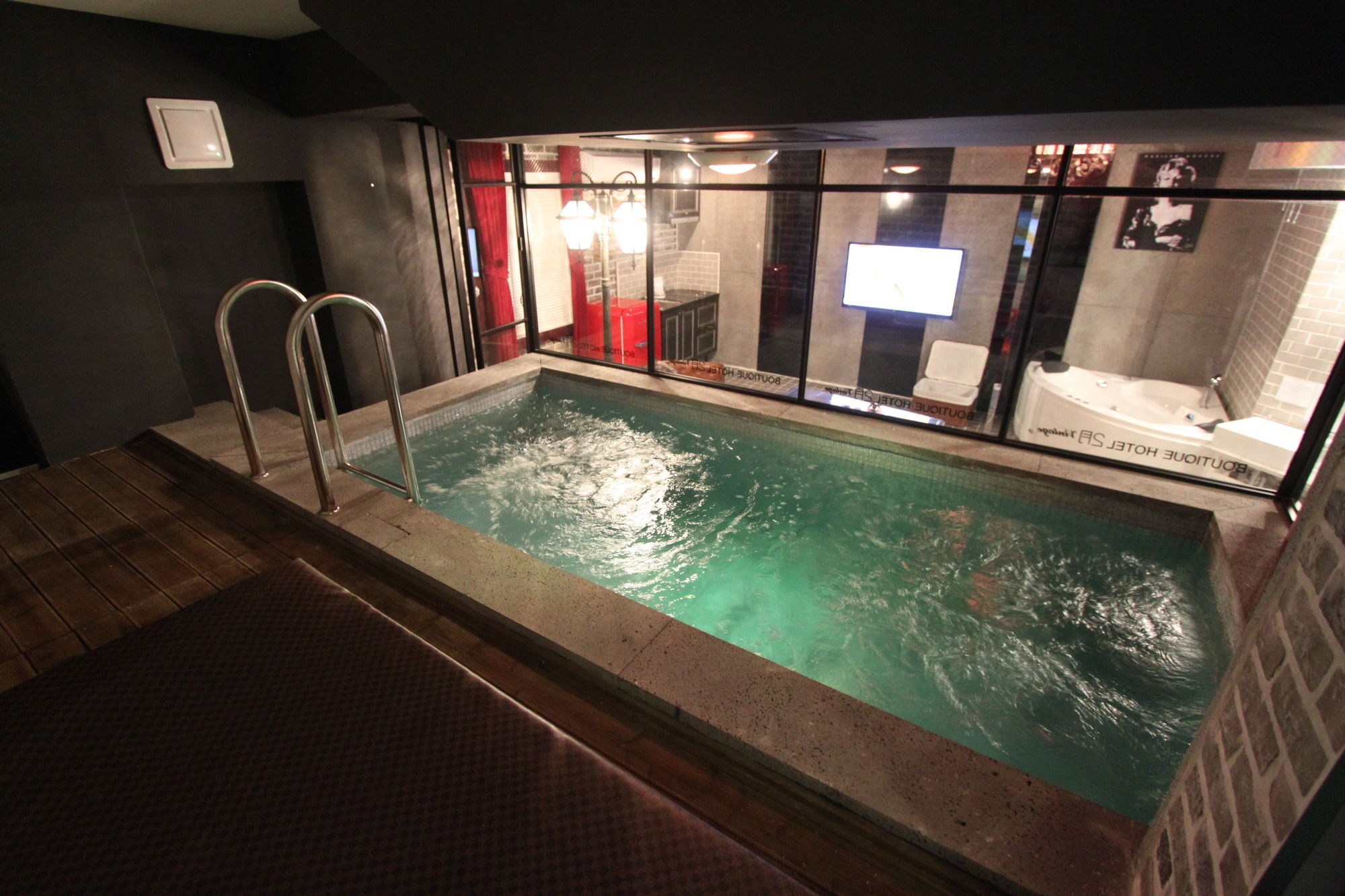 February Hotel Hwanggeum Τεγκού Εξωτερικό φωτογραφία