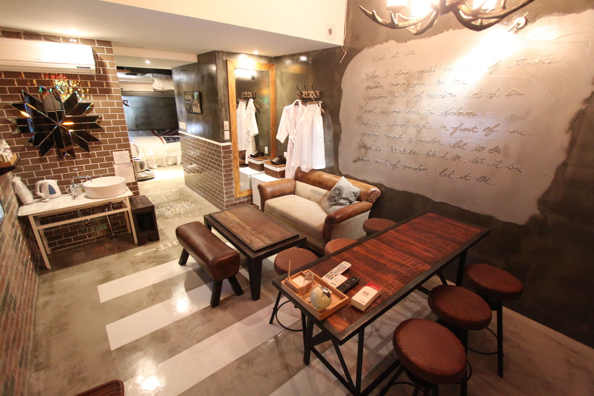 February Hotel Hwanggeum Τεγκού Εξωτερικό φωτογραφία